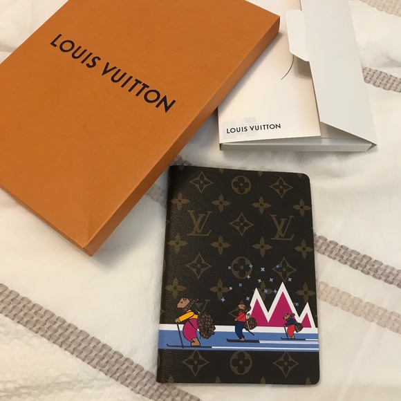 Louis Vuitton Other - 💗 Host Pick 🎇 Louis Vuitton Clemence Notebook - Limited Edition Ski Slopes